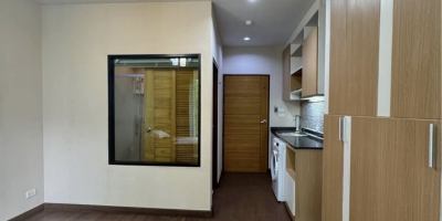 Cozy 1-Bedroom Sea View Condo – Steps from Naithon Beach